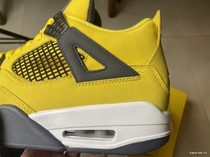 Jordan Lightning CT8527-700 Retro 4 Air 0816